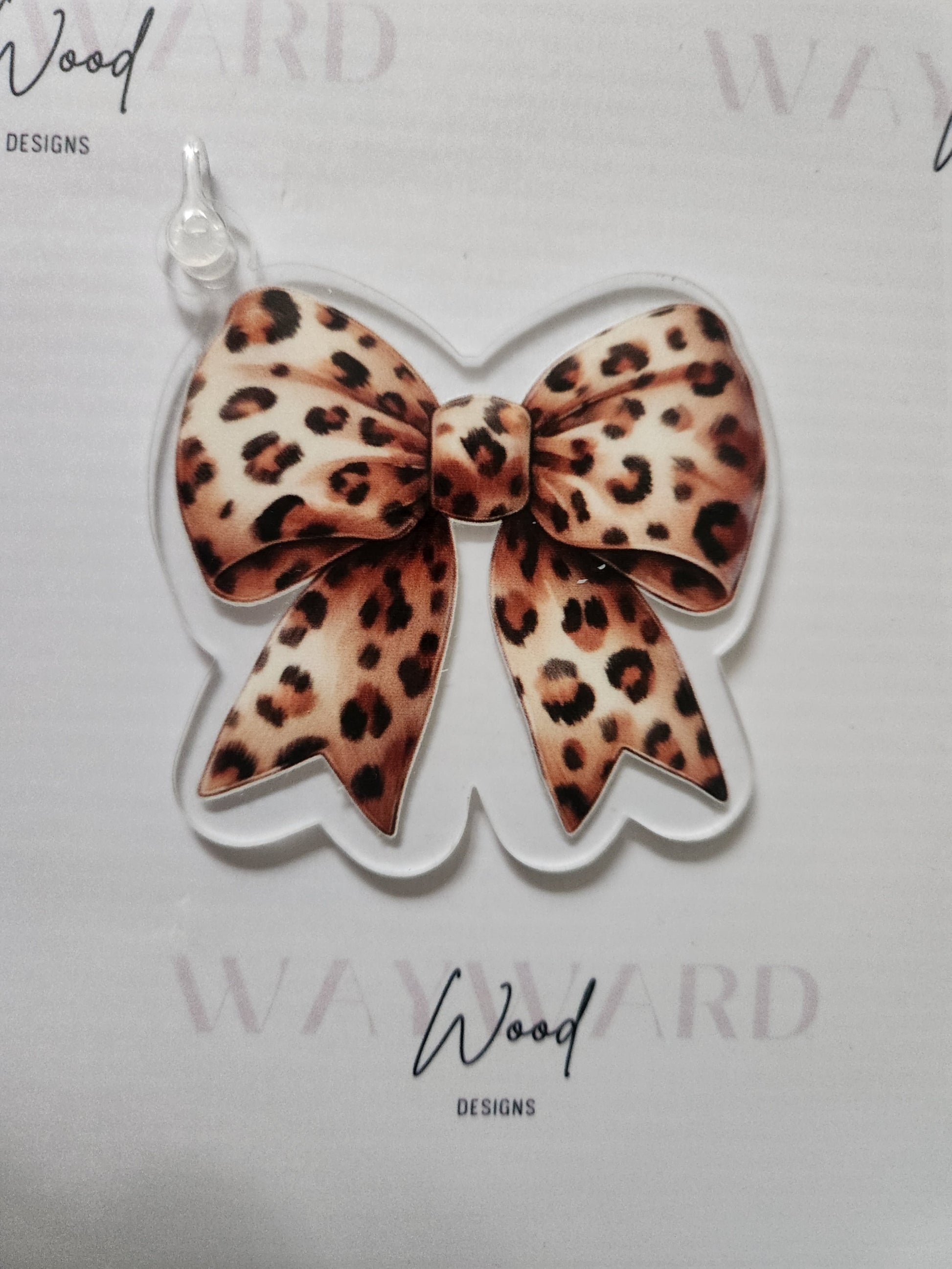 Leopard Bow Acrylic Keyring image 0