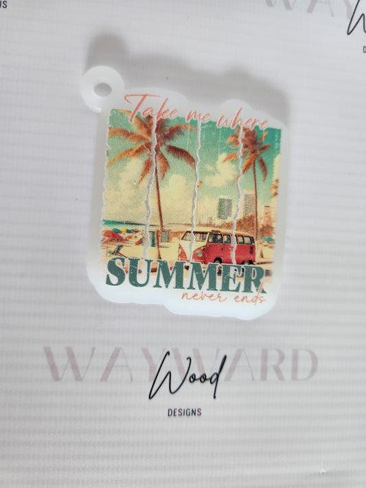 ‘Summer Never Ends’ Vintage Beach Keyring image 0